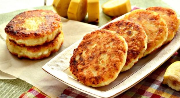 Секреты идеальных сырников: как создать нежное лакомство, которое не развалится