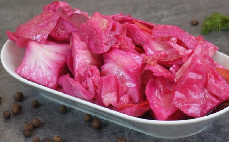 Маринованная капуста: зимняя закуска, которая покоряет сердца