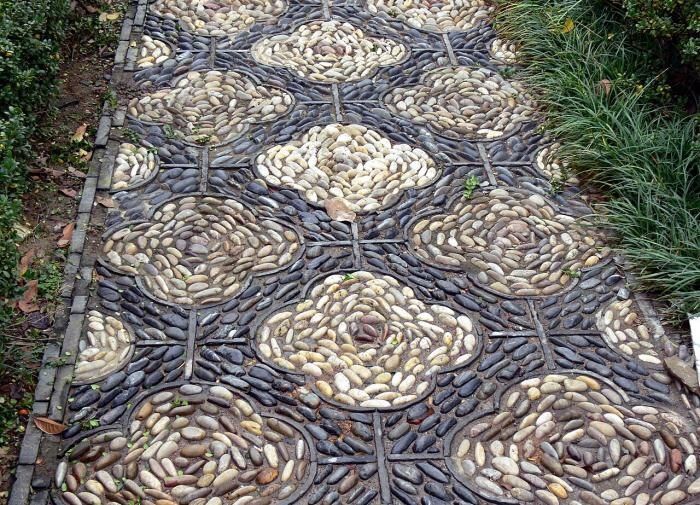 Каменные тропинки в саду: как избежать распространенных ошибок