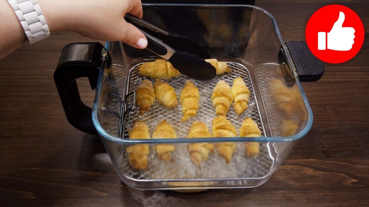 Творожные рогалики в аэрогриле: просто и вкусно