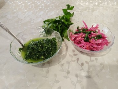 Кулинарная находка: соус с петрушкой и чесноком для каждого стола