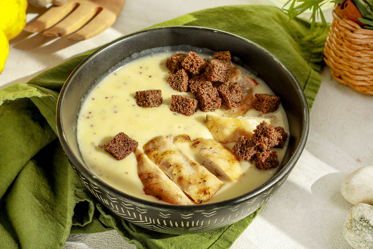 Нидерландский картофельный суп с горчицей: просто, быстро и вкусно