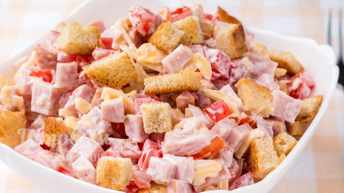 Салат, который исчезает с блюда первым: быстро и вкусно!