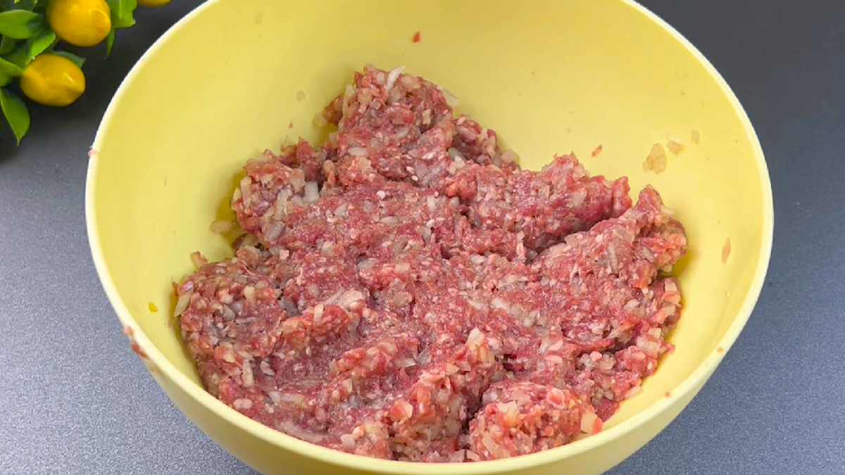 Эффектный ужин: картофель, грибы и мясо в одном блюде