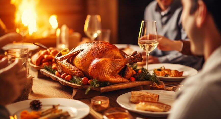 Праздничные напитки: как выбрать те, что не навредят пищеварению