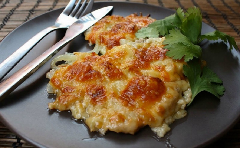 Как ананас меняет классическое мясо по-французски на новый лад