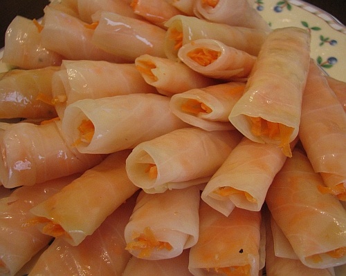 Маринованные рулетики из капусты: вкусная альтернатива