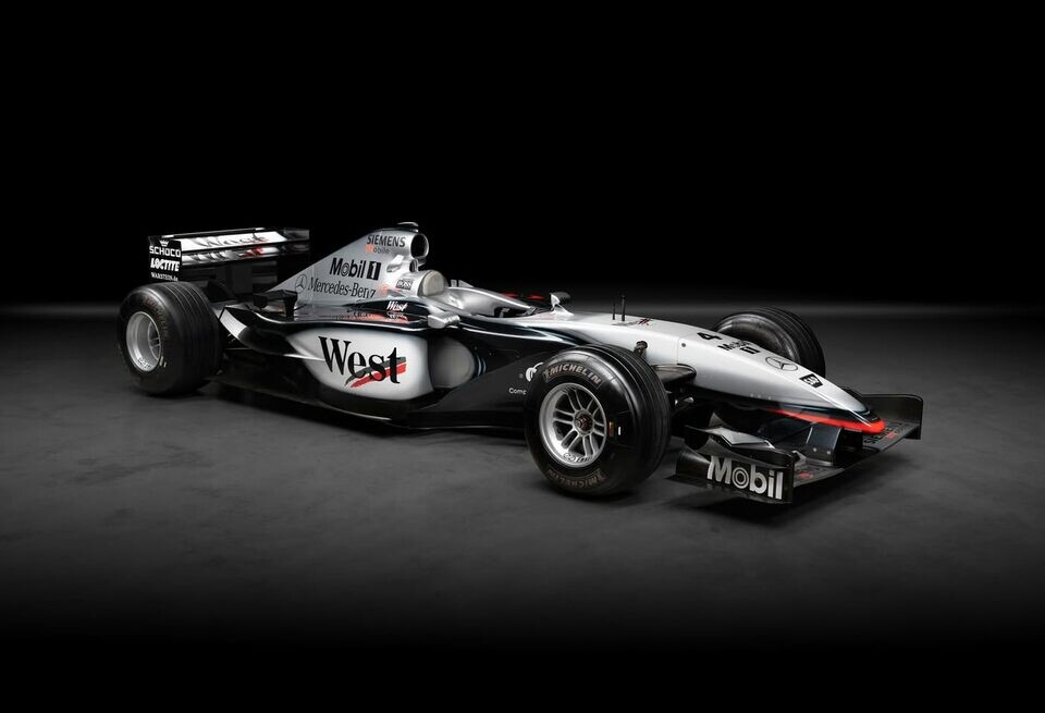 На аукцион выставили легендарный McLaren Дэвида Култхарда