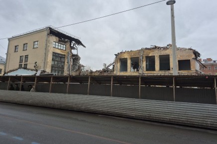 Следственный комитет изучает дело о сносе исторической фабрики-кухни в Петербурге