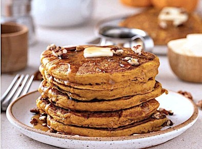 Теплота осени: как тыквенные оладьи могут преобразить ваше утро