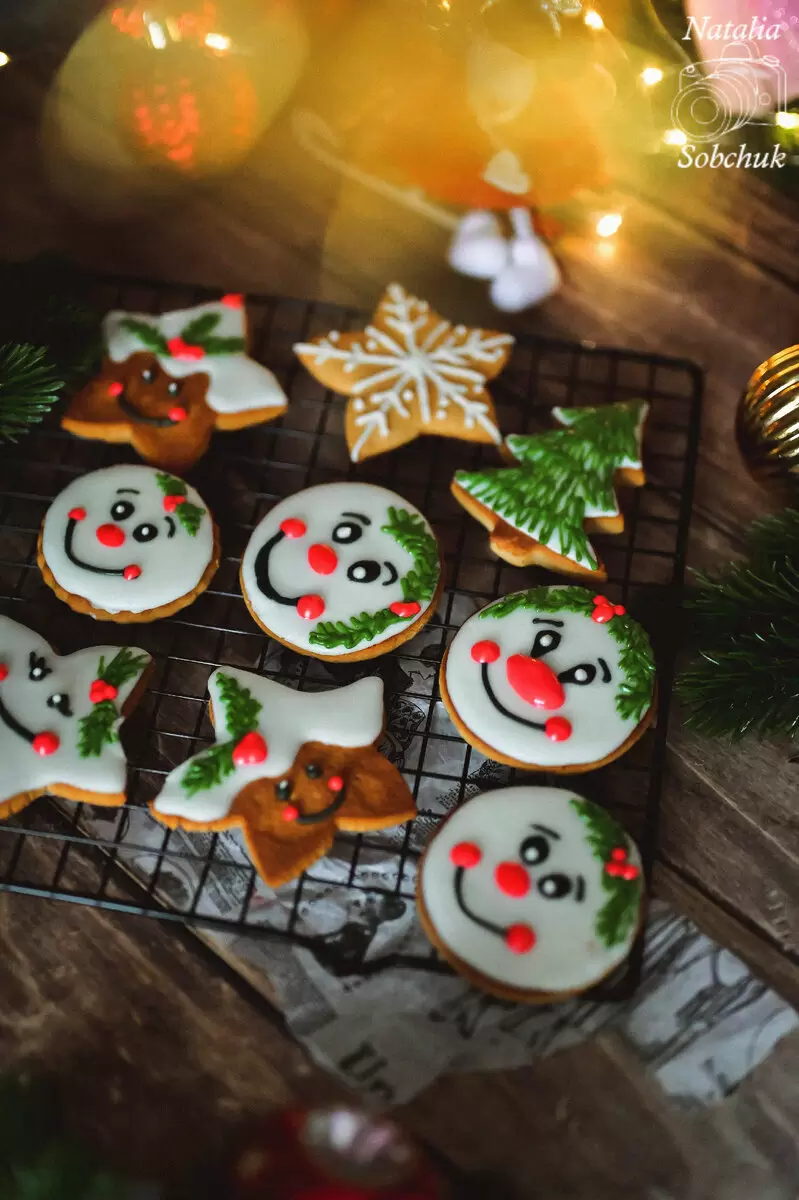 Праздничные медовые пряники: секреты успеха и шаги к совершенной выпечке