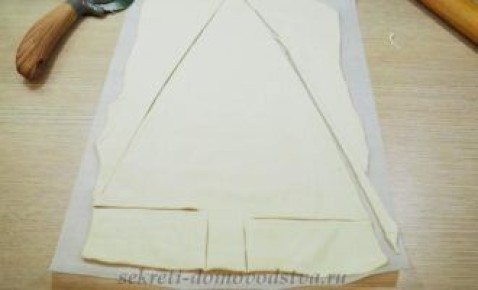 Праздничная елочка: аппетитный десерт из слоеного теста и нутеллы