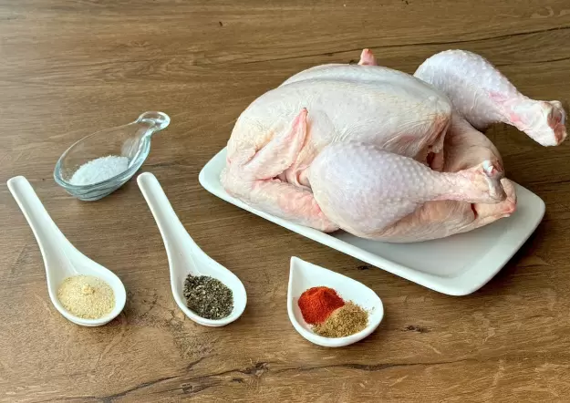 Необычный куриный рулет: как сделать настоящее кулинарное искусство