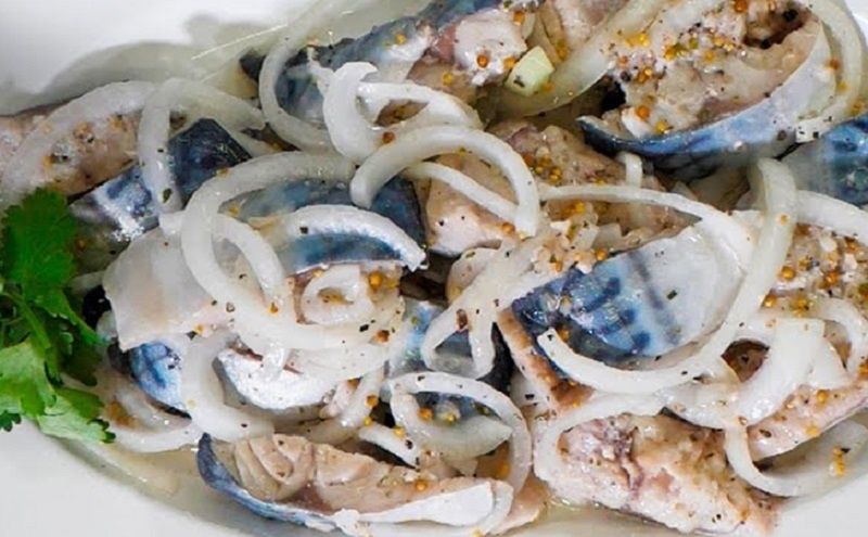 Сугудай на новогоднем столе: быстрое и вкусное угощение из рыбы