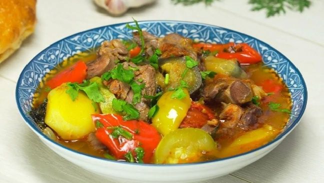 Дамляма с бараниной: насыщенное блюдо, чтобы согреть душу